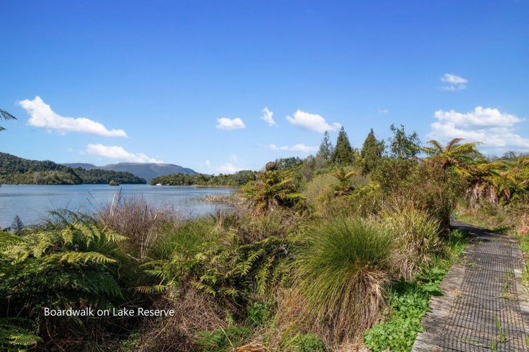 Photo of property in 520 Spencer Road, Lake Tarawera, Rotorua, 3076