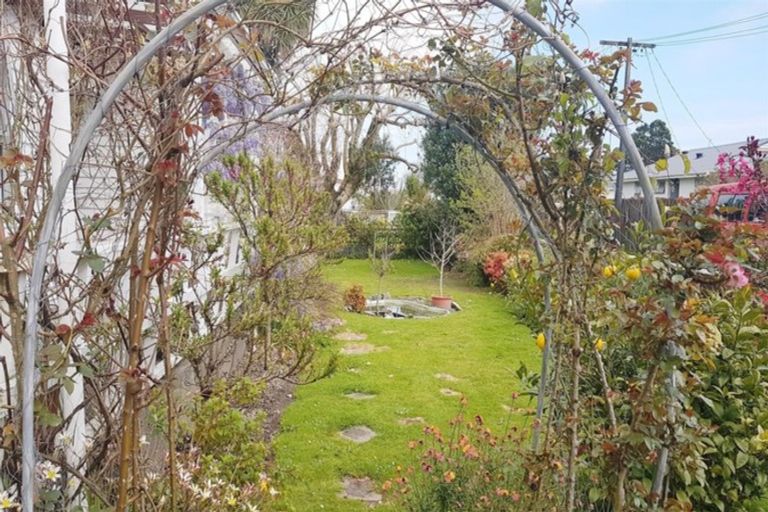 Photo of property in 4 Mclaughlins Lane, Westport, 7825