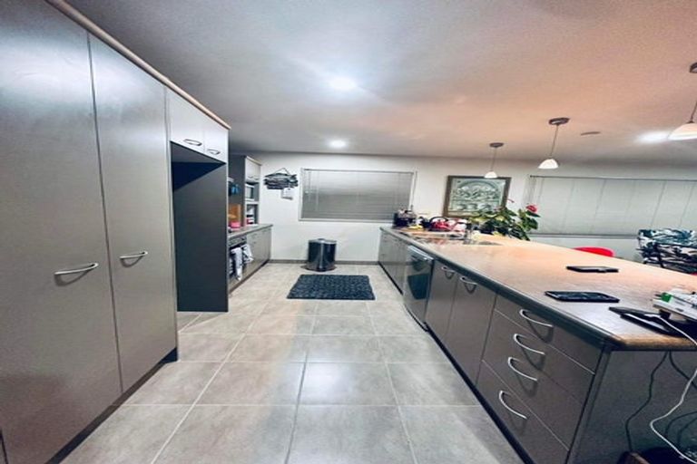 Photo of property in 233 Alec Craig Way, Gulf Harbour, Whangaparaoa, 0930