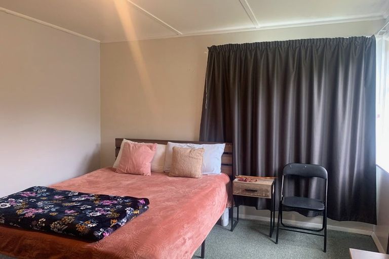 Photo of property in 3 Colvin Street, Westport, 7825