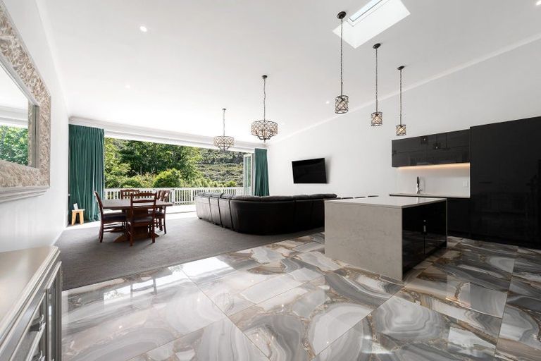 Photo of property in 23 Glenside Road, Glenside, Wellington, 6037