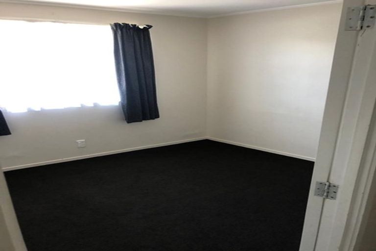 Photo of property in 2/32 Palmers Road, Clendon Park, Auckland, 2103