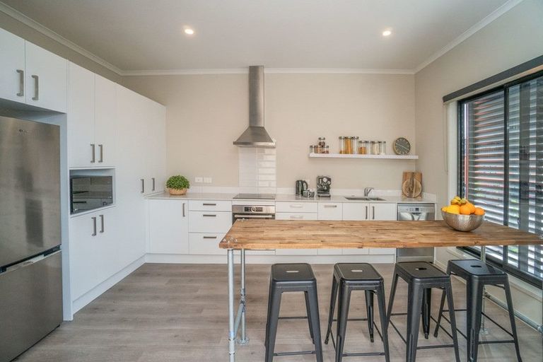 Photo of property in 18 Kerewhenua Crescent, Hobsonville, Auckland, 0616