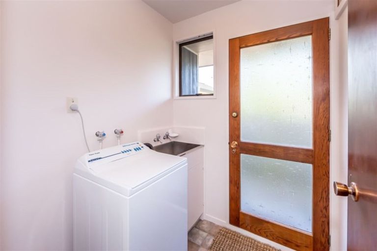 Photo of property in 2/78 Solomon Avenue, Redwood, Christchurch, 8051