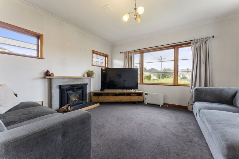 Photo of property in 16 Dudley Street, Levin, 5510