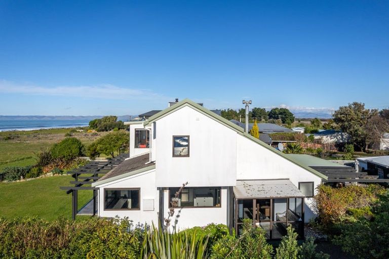 Photo of property in 156 Rarangi Beach Road, Rarangi, Blenheim, 7273