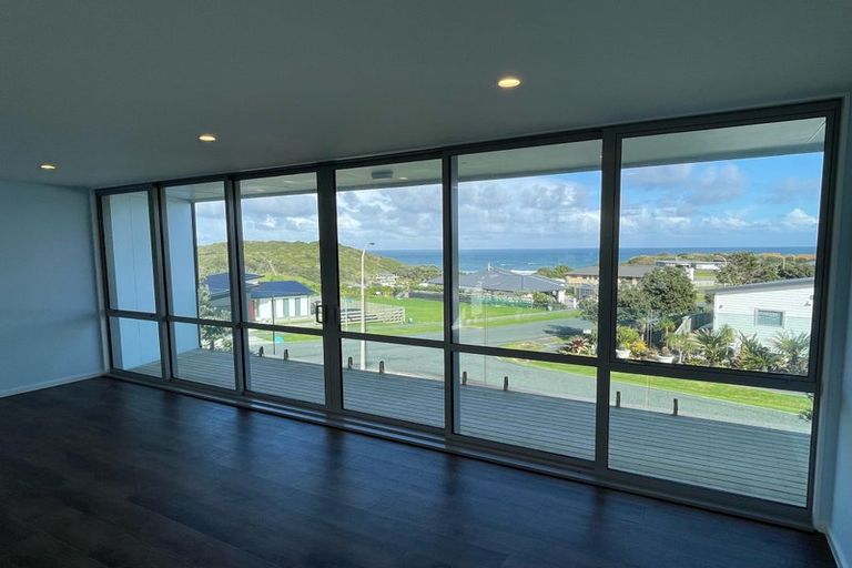 Photo of property in 42 Sunset Drive, Baylys Beach, 0377