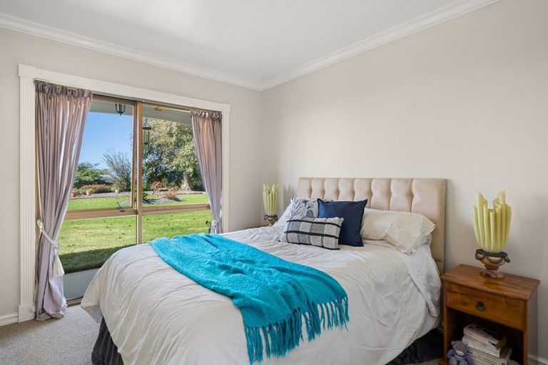 Photo of property in 12 Tobacco Hill, Welcome Bay, Tauranga, 3175
