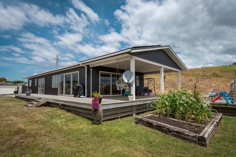 Photo of property in 331 Franklin Road, Paparoa, 0571