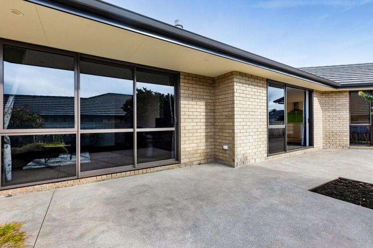 Photo of property in 72 Dillon Drive, Bell Block, New Plymouth, 4312