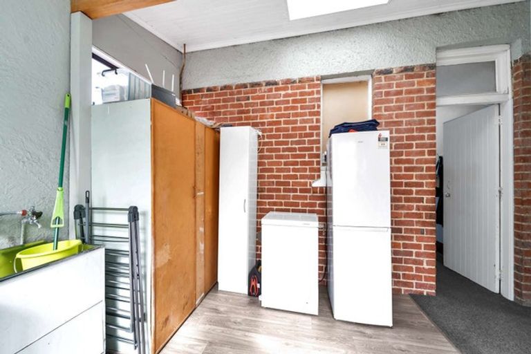 Photo of property in 10 Saunders Street, Owaka, 9535