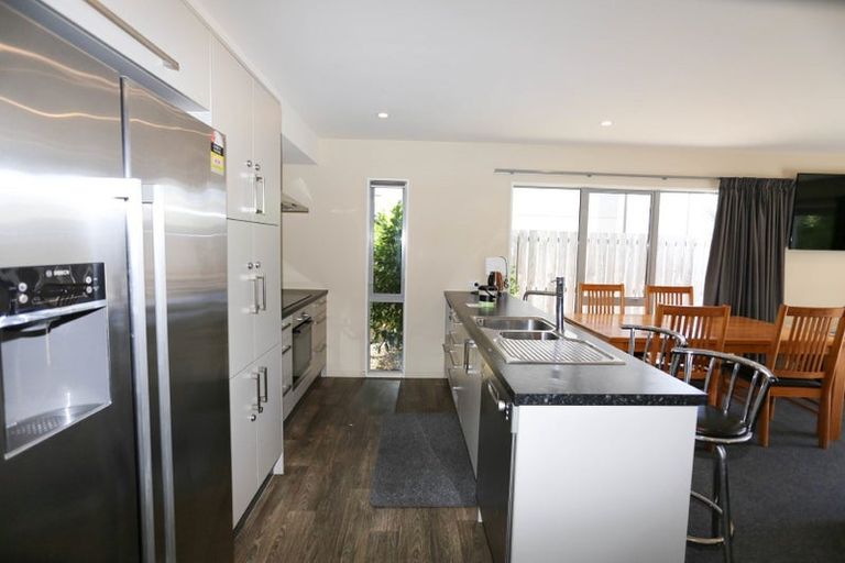 Photo of property in 3/24a Bowen Street, Upper Riccarton, Christchurch, 8041