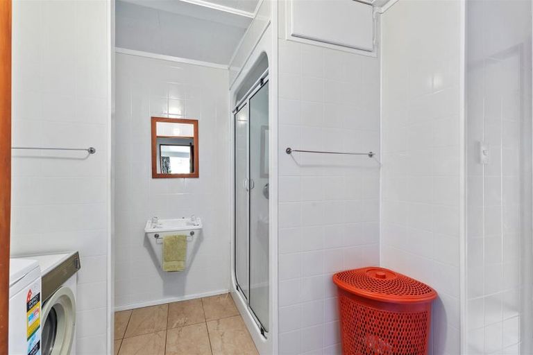 Photo of property in 76 Robertson Road, Ruawai, 0591