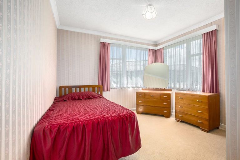 Photo of property in 148 Main Road, Tawa, Wellington, 5028