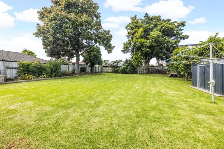 Photo of property in 15 Glen Avenue, Papatoetoe, Auckland, 2025