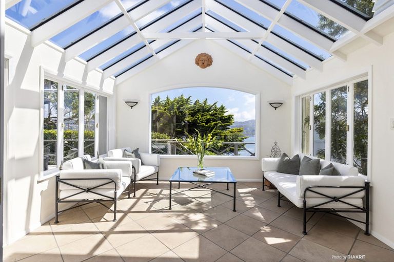 Photo of property in 14 Lookout Road, Roseneath, Wellington, 6011