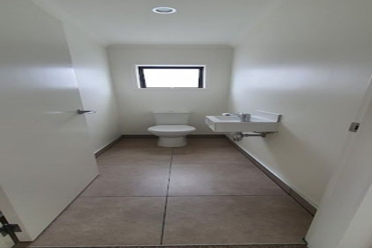 Photo of property in 5 Flounder Road, Hobsonville, Auckland, 0616