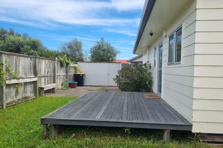 Photo of property in 81 Jellicoe Street, Martinborough, 5711