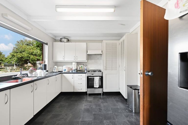 Photo of property in 5 East Ridge Grove, Newstead, Hamilton, 3286