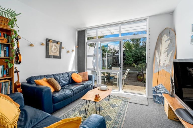 Photo of property in 1b Richard Street, Titahi Bay, Porirua, 5022