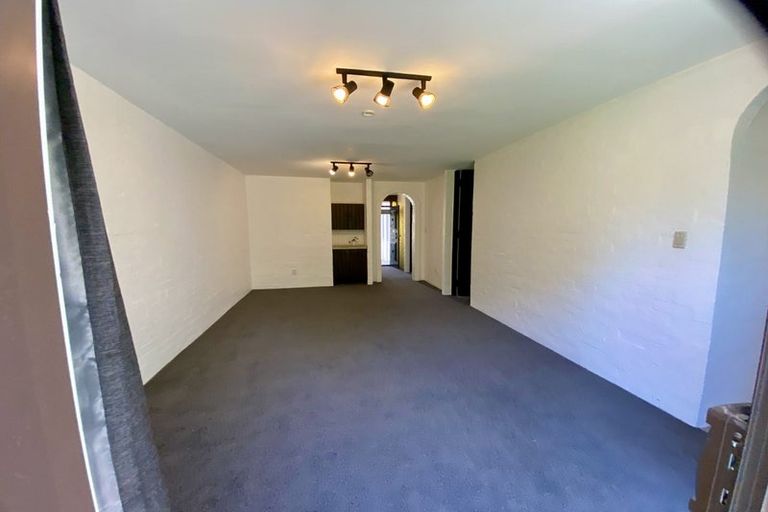 Photo of property in 141d Churton Drive, Churton Park, Wellington, 6037