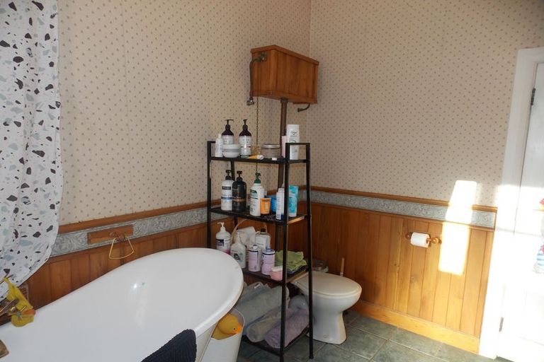 Photo of property in 14 Carlisle Street, Milson, Palmerston North, 4414