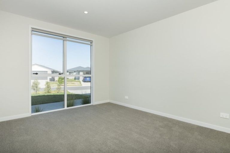 Photo of property in 48 Te Kio Crescent, Papamoa Beach, Papamoa, 3118