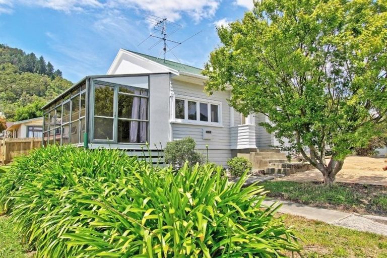 Photo of property in 175 Waimea Road, Nelson South, Nelson, 7010