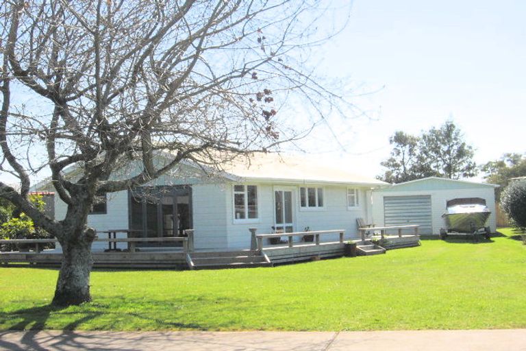 Photo of property in 23 White Street, Whitianga, 3510