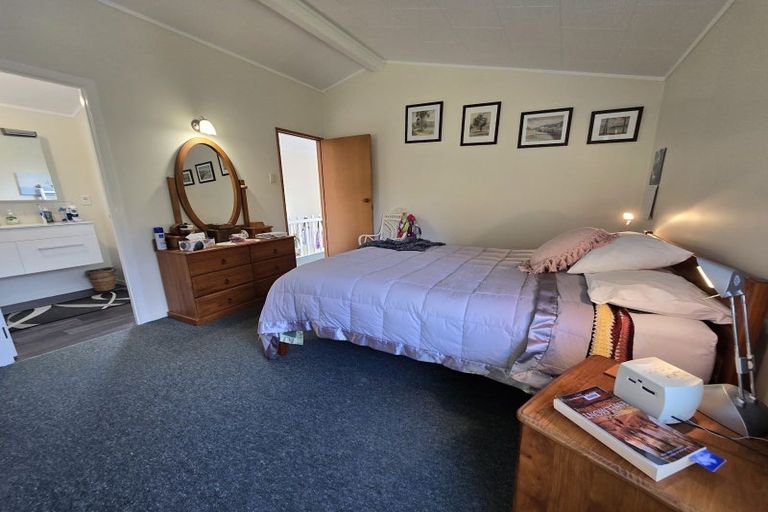 Photo of property in 7 John Cotter Road, Paeroa, 3674