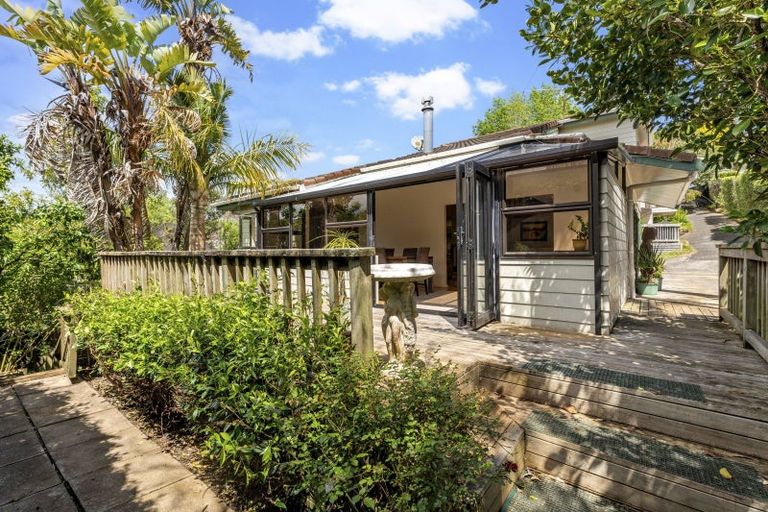 Photo of property in 30c West Tamaki Road, Saint Heliers, Auckland, 1072