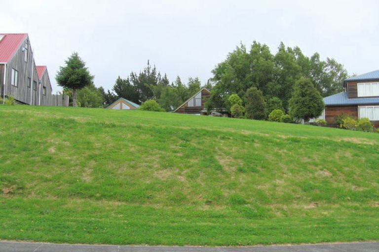 Photo of property in 28 Southridge Drive, Ohakune, 4625