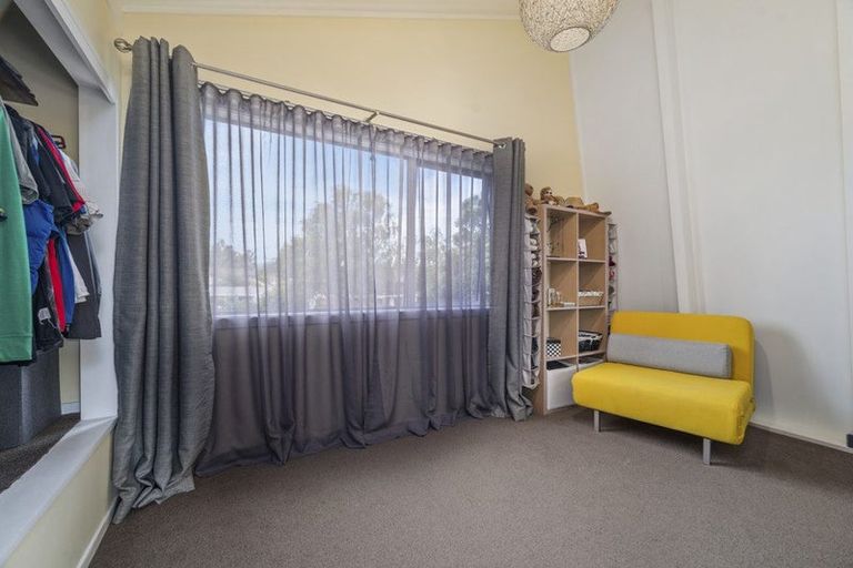 Photo of property in 1 Waitawa Place, Lynmore, Rotorua, 3010
