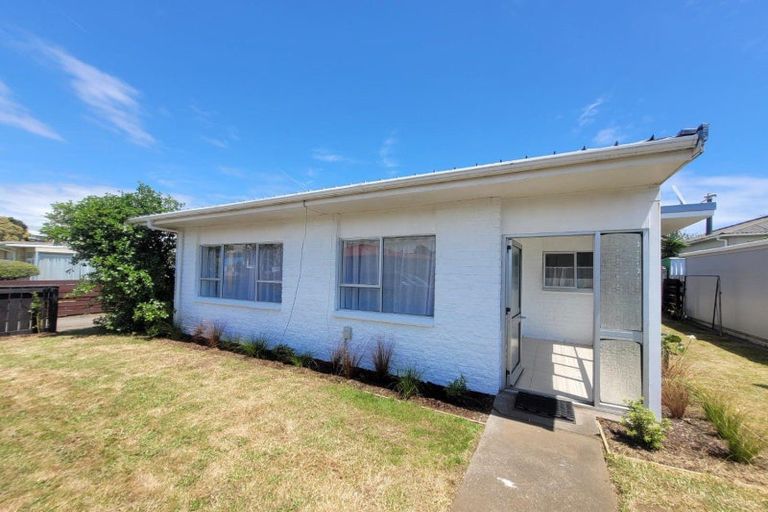 Photo of property in 3a Naumai Place, Spotswood, New Plymouth, 4310