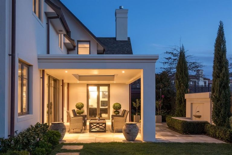 Photo of property in 145 Pararekau Road, Karaka, Papakura, 2580