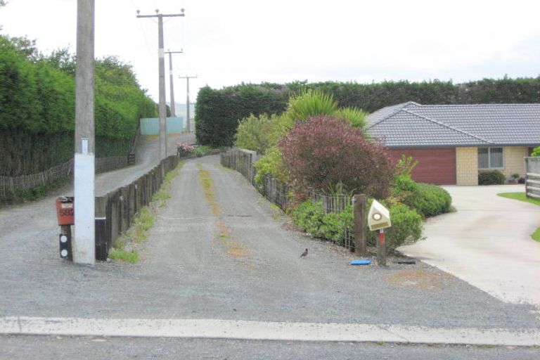 Photo of property in 584 Great South Road, Rosehill, Papakura, 2113