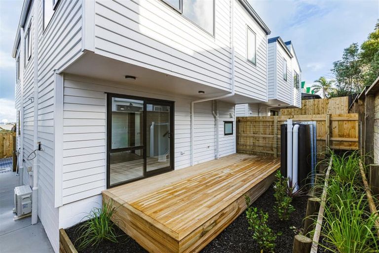 Photo of property in 43e Nelson Street, Howick, Auckland, 2014