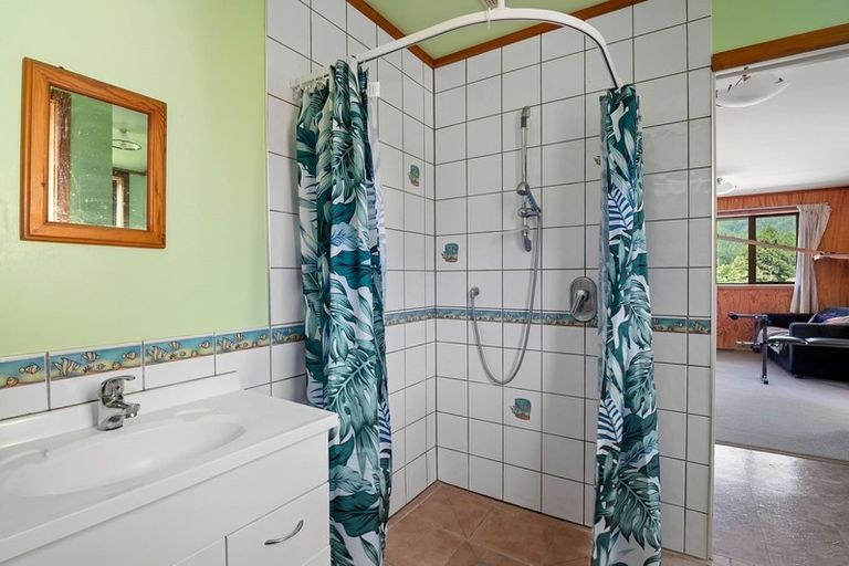 Photo of property in 1544 Dovedale Road, Thorpe, Wakefield, 7096