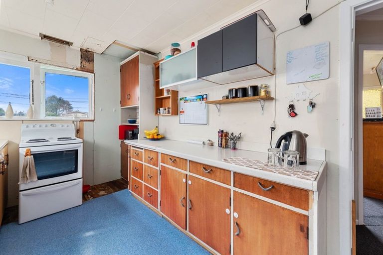 Photo of property in 307 Malfroy Road, Pomare, Rotorua, 3015