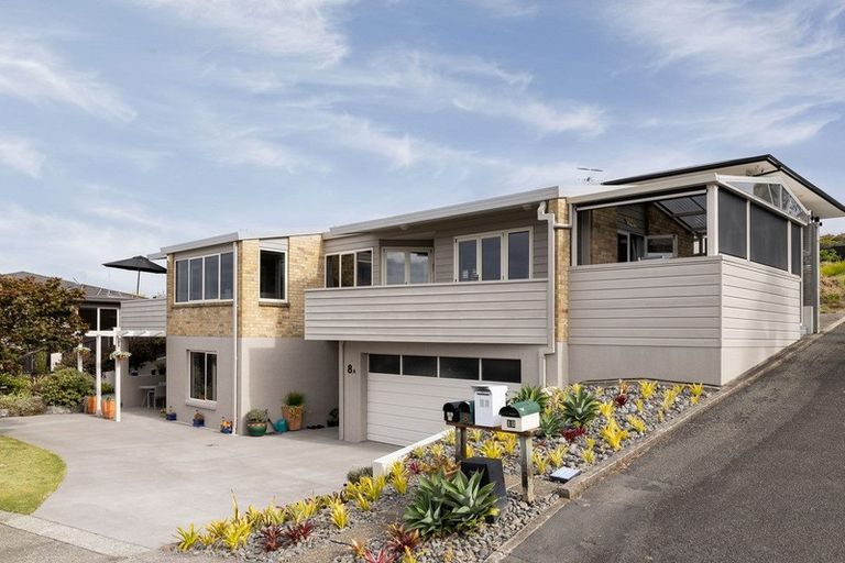 Photo of property in 8a Mana Street, Otumoetai, Tauranga, 3110