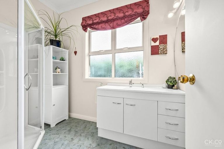 Photo of property in 20 Anderson Grove, Epuni, Lower Hutt, 5011