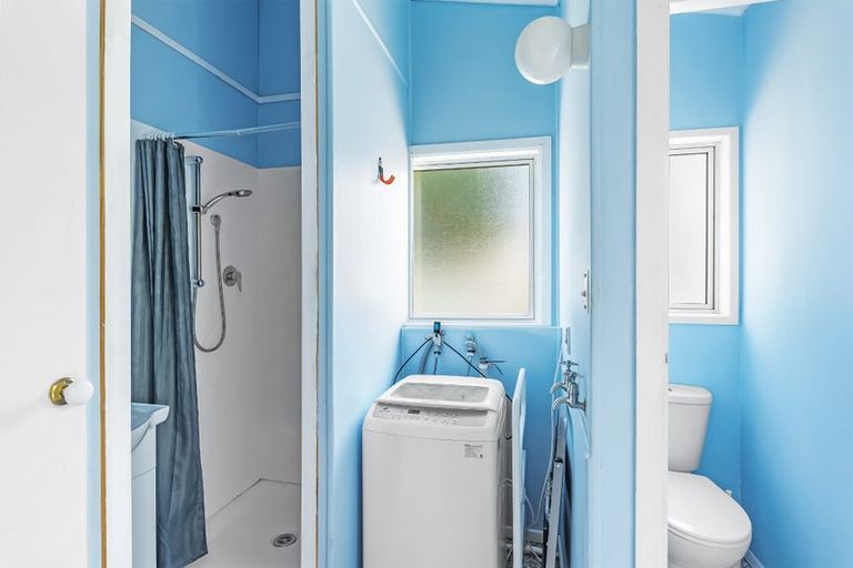 Photo of property in 41 Queens Road, Waikanae Beach, Waikanae, 5036