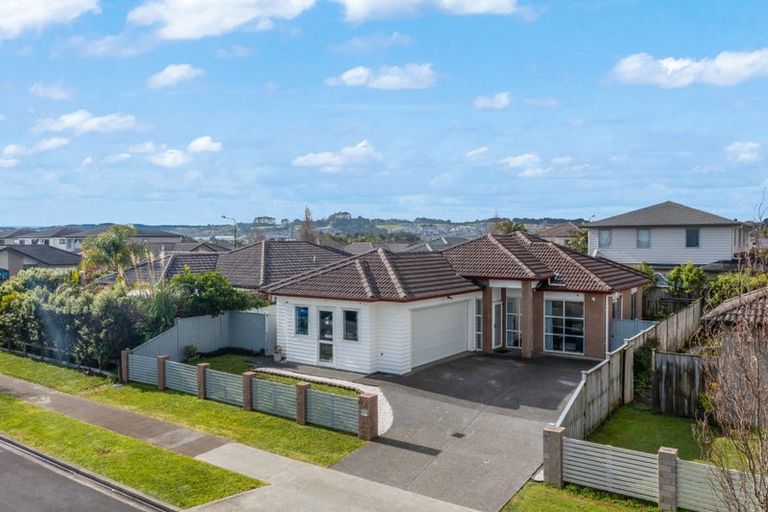 Photo of property in 15 Dromoland Drive, Flat Bush, Auckland, 2019