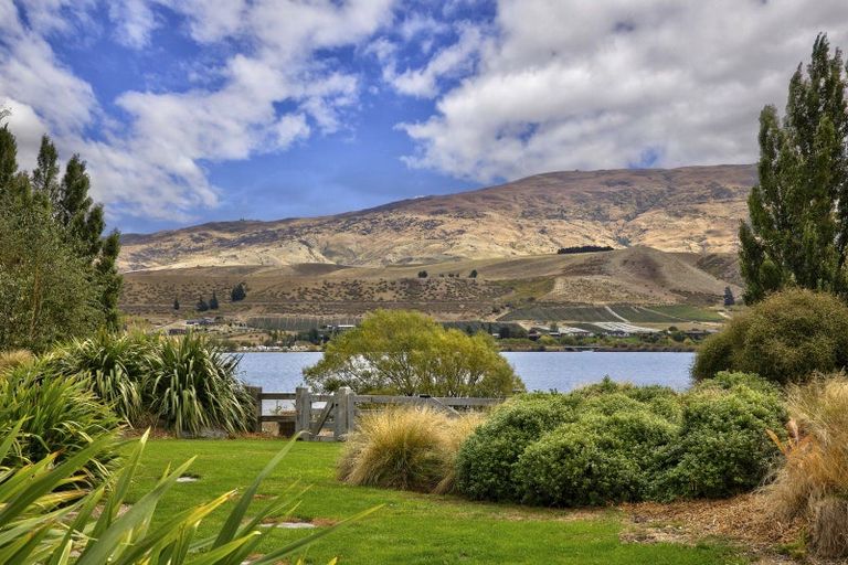 Photo of property in 14 Mclean Road, Northburn, Cromwell, 9383