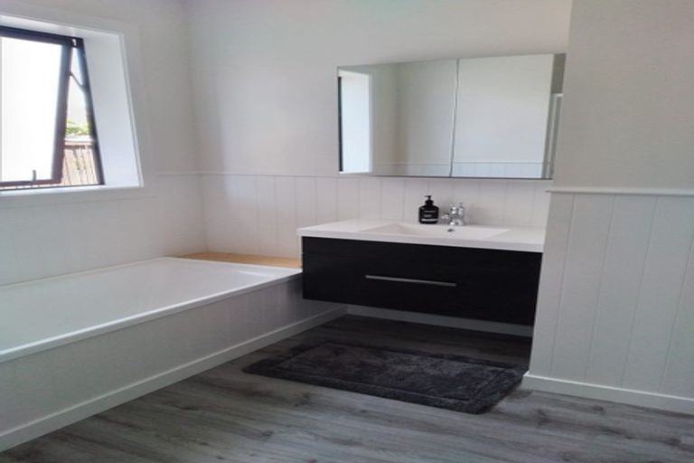 Photo of property in 28 Queens Drive, Allenton, Ashburton, 7700