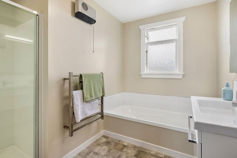 Photo of property in 4 Leven Street, Roslyn, Dunedin, 9010