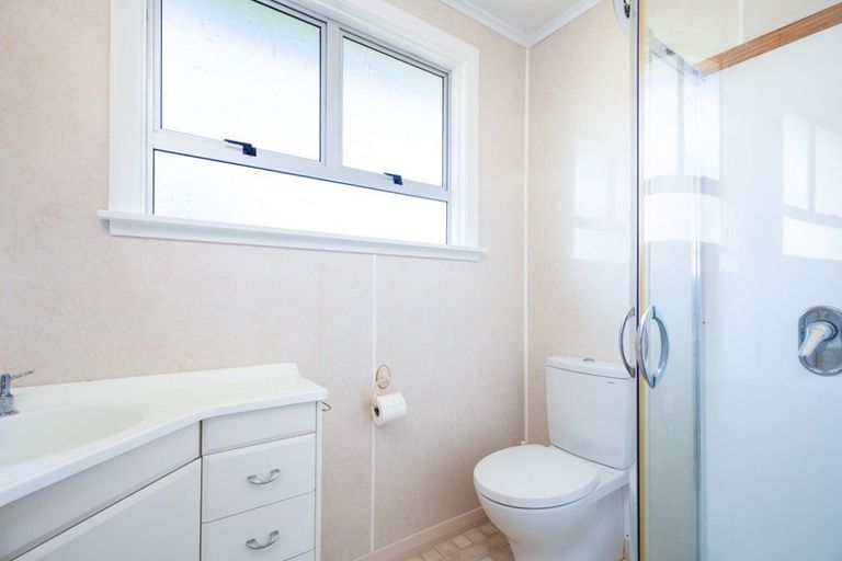 Photo of property in 7 Banks Street, Marfell, New Plymouth, 4310