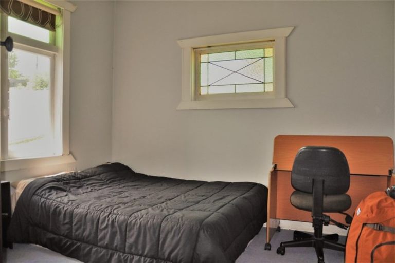 Photo of property in 4 Keystone Avenue, Mount Roskill, Auckland, 1041