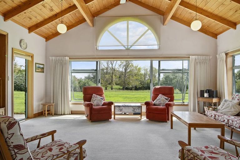 Photo of property in 30 Mahana Road, Waimauku, 0881