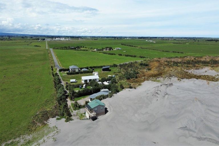 Photo of property in 204f Tai Road, Opunake, 4681